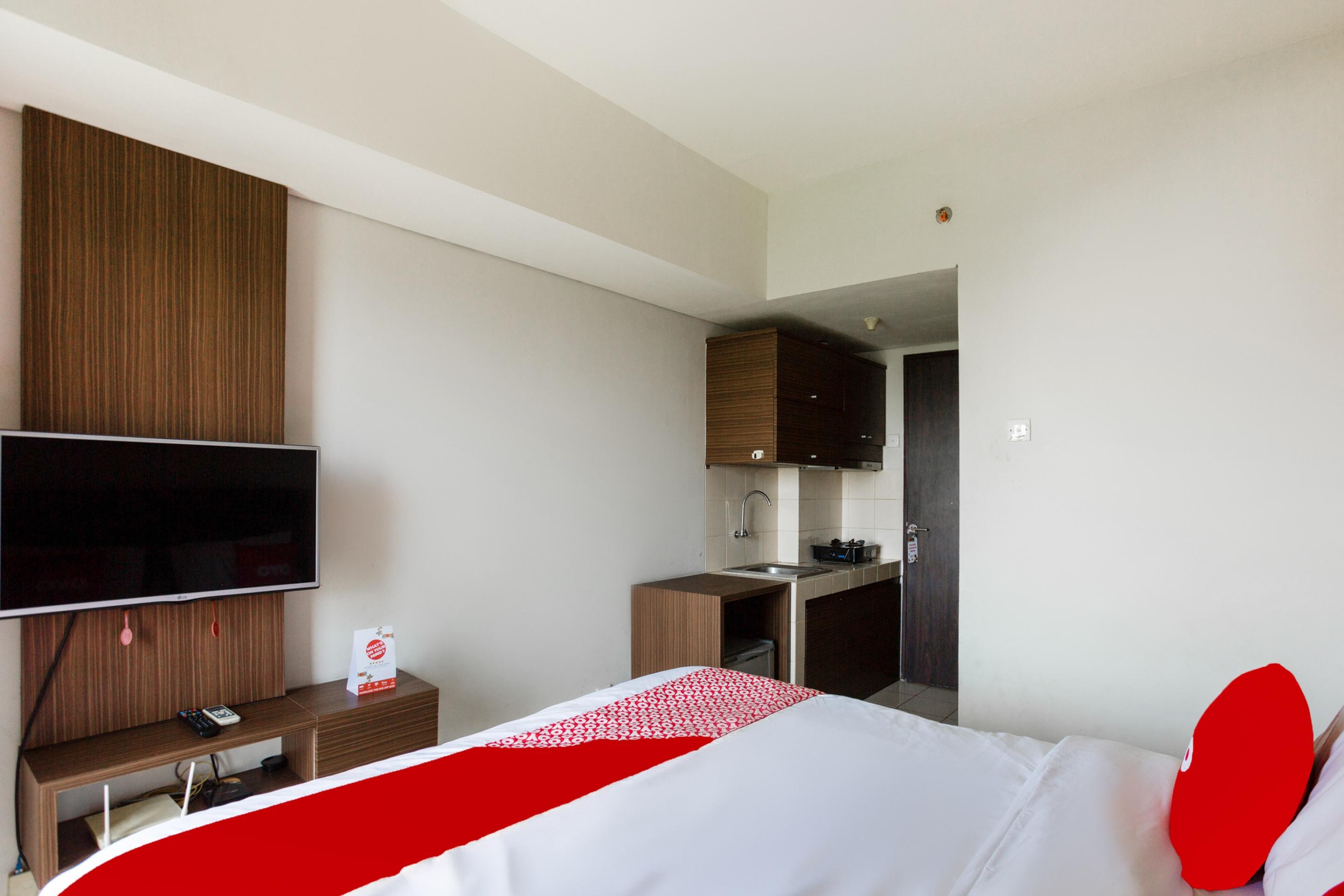 Oyo 2582 Apartemen Serpong Green View Tangerang Exterior photo