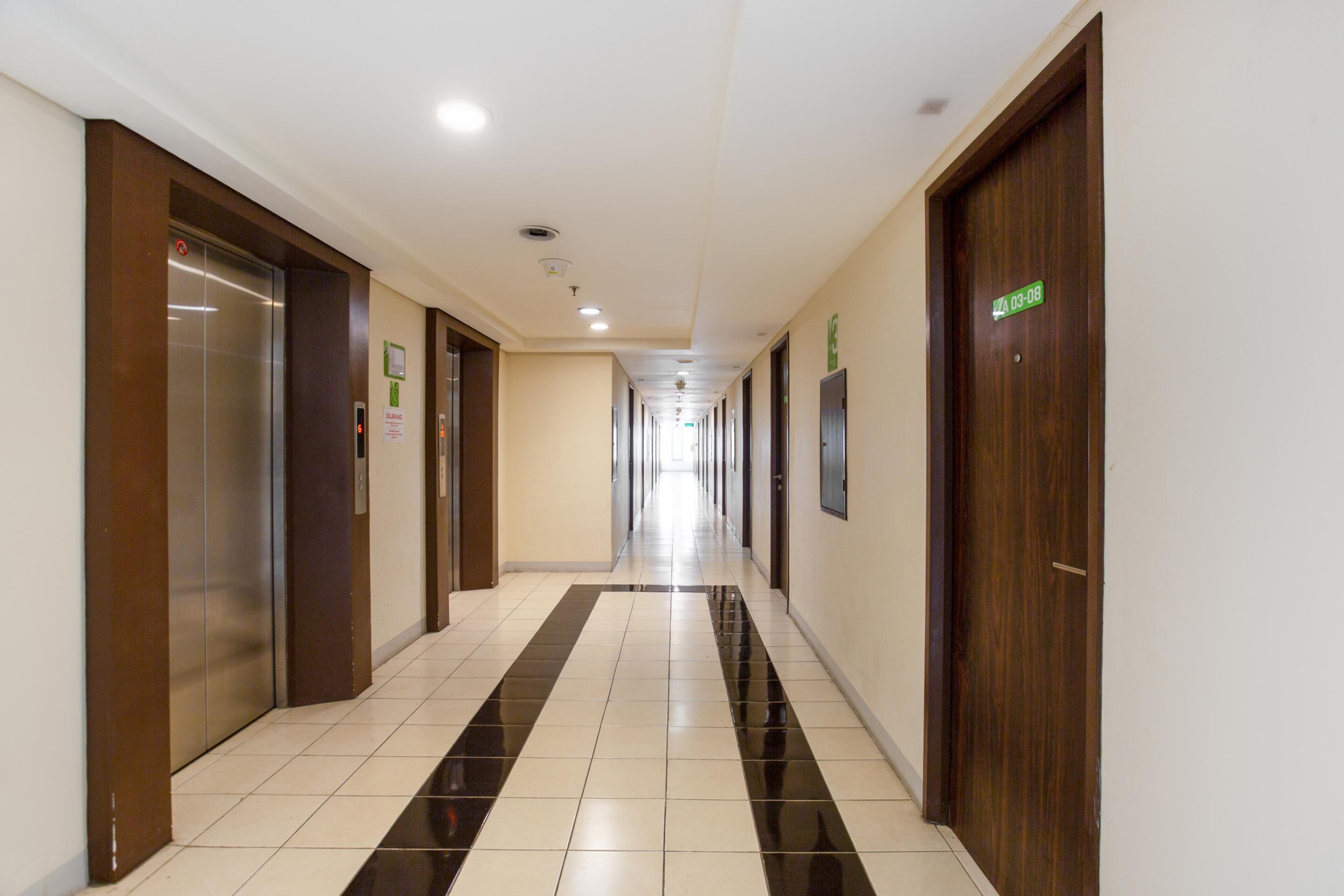 Oyo 2582 Apartemen Serpong Green View Tangerang Exterior photo