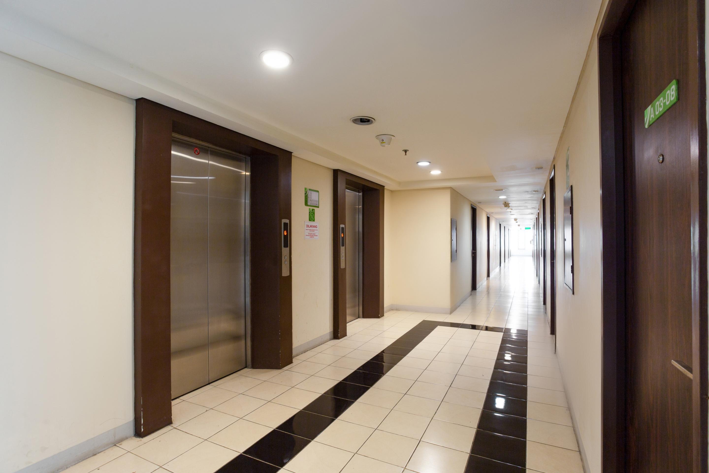 Oyo 2582 Apartemen Serpong Green View Tangerang Exterior photo